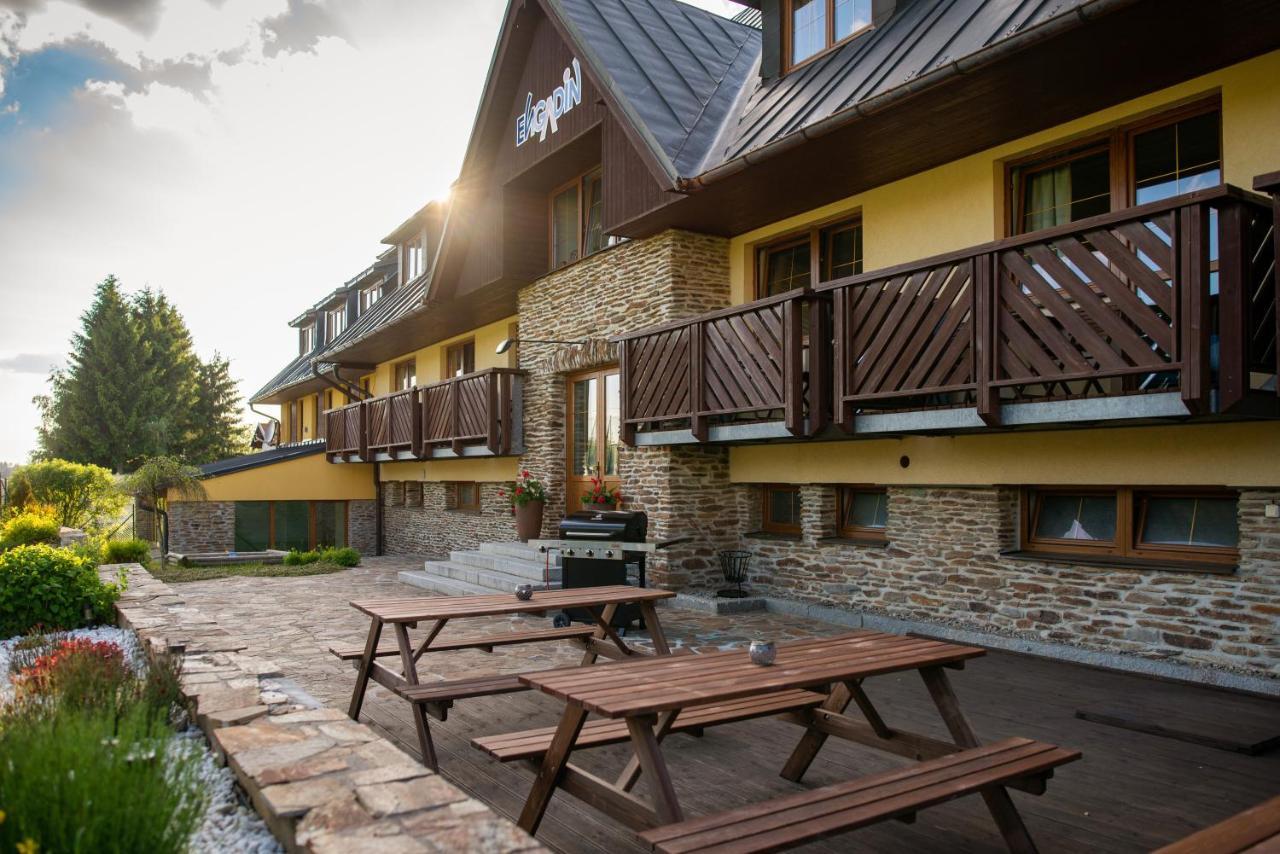 Apartmany Engadin Boží Dar Dış mekan fotoğraf